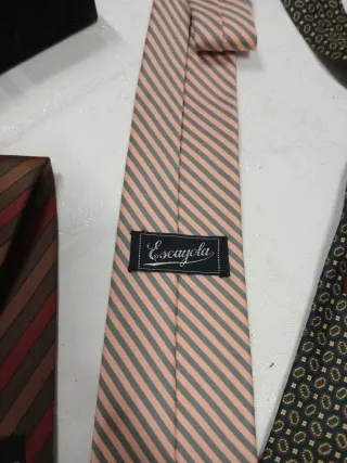 Lote 6 corbatas estampadas y rayas