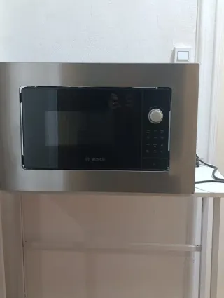 Microondas Encastre Bosch con Grill