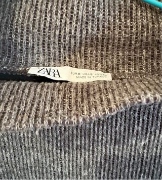 Jersey gris cuello alto