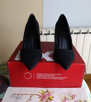 Eleganti tacchi neri taglia 41