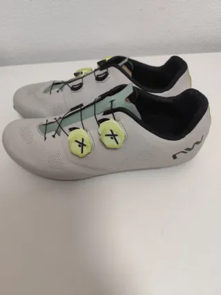 Zapatillas Carretera Northwave Talla 44 (28cm)