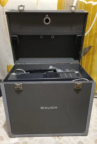 Proyector 16mm BAUER P6 Automático Mudo IMPECABLE