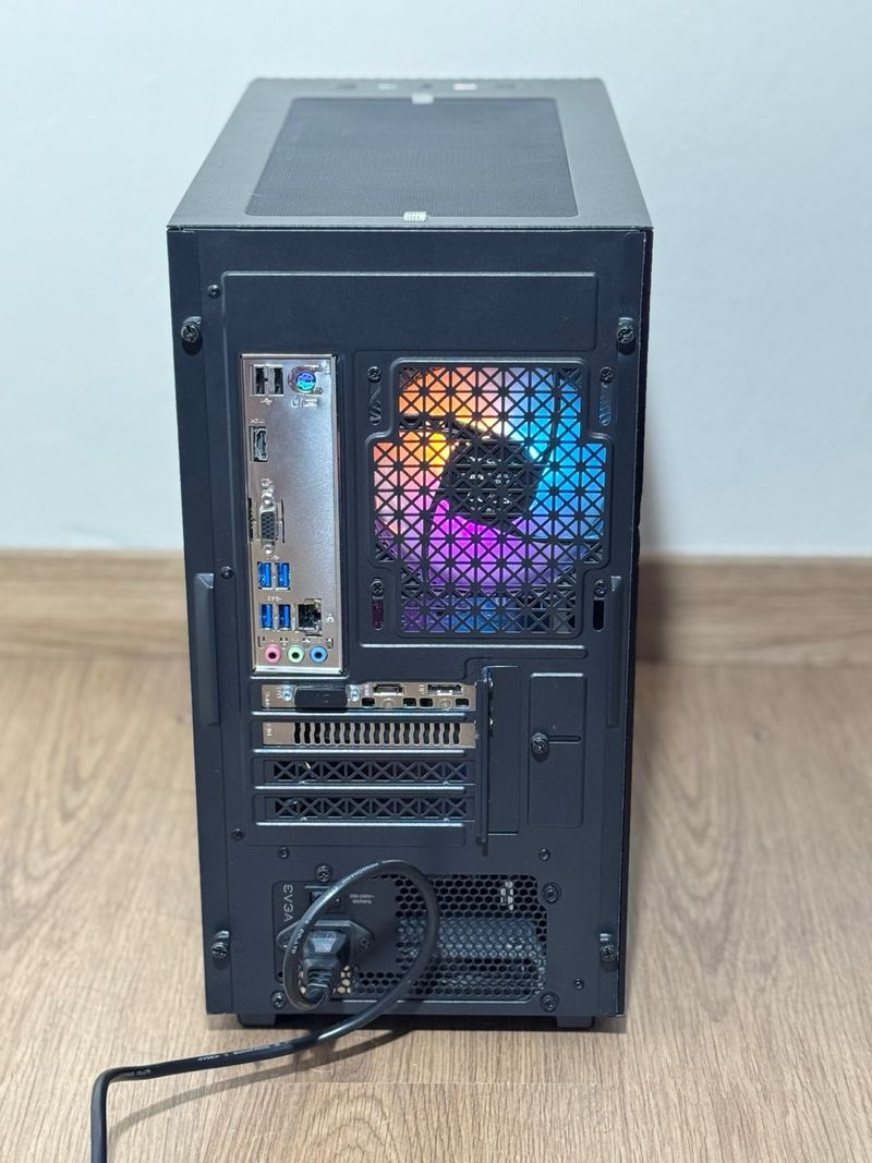 PC Gamer i3 10ª Gen / 16GB RAM / GTX 1650 4GB afbeelding 5
