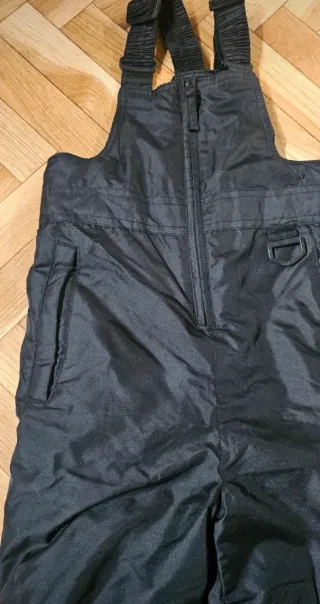 Pantalón Ski Infantil marca Arctic Quest Talla 4