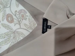 Vestido de cóctel beige