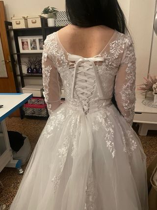 Vestido de Novia con Velo