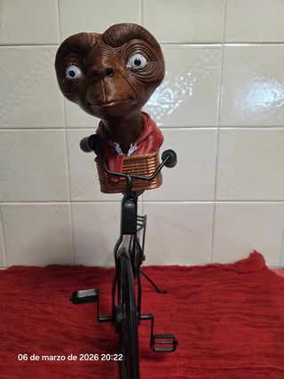 Figura ET en Bicicleta