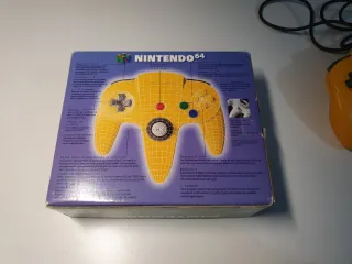 Mando Amarillo Nintendo 64