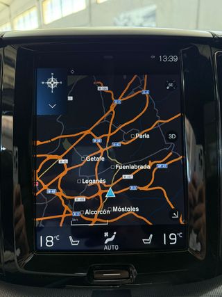 VOLVO XC60 2.0 T8 AWD RDESIGN AUTO