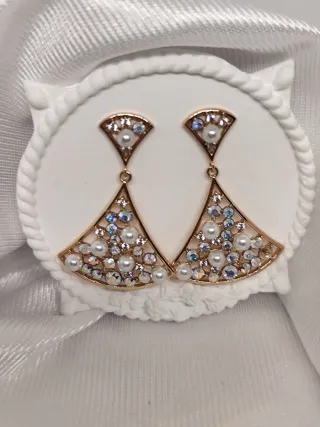 Pendientes Oro Laminado 18k Perlas y Cristales