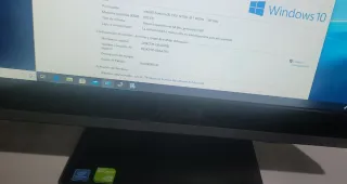 Ordenador Asus Todo en Uno pantalla 20 pulgadas