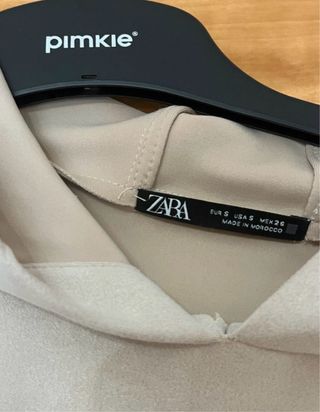 Vestido Zara beige y blanco