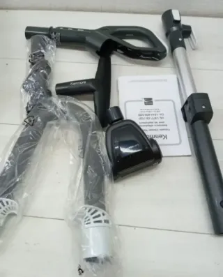 Aspiradora vertical con accesorios