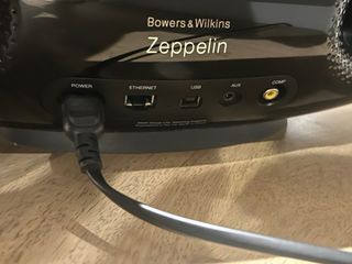 Bowers & Wilkins Zeppelin Air Negro/Plata