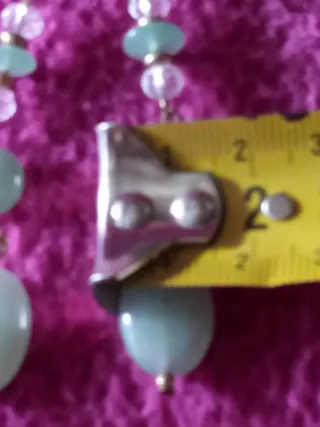 2 PARES DE PENDIENTES CON PERLAS Y PIEDRAS:1X1,5€