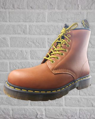 Dr Martens 1460 Tan Blizzard WP mujer 38 nuevas