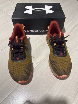 Zapatillas under armour trail sonic tr