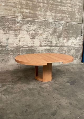 Mesa extensible redonda Artis de madera maciza y chapa de roble FSC 100% 120 (170) x 80 cm