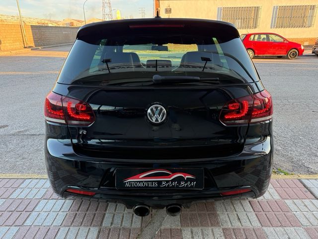 Volkswagen Golf VI R20 DSG Buckets 2011