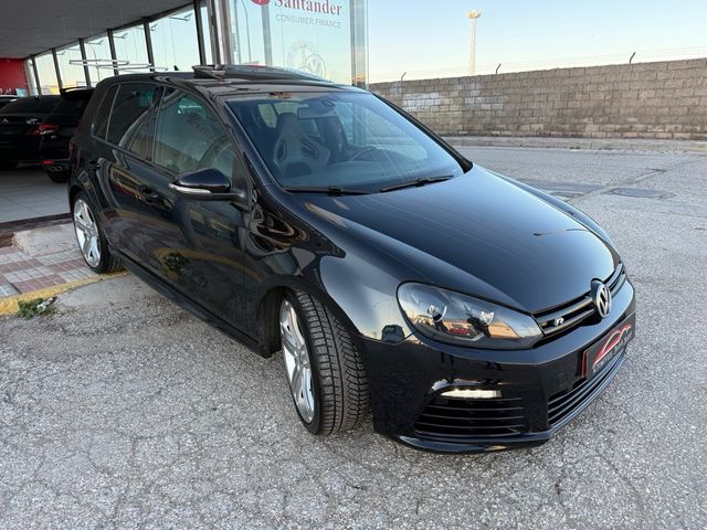 Volkswagen Golf VI R20 DSG Buckets 2011