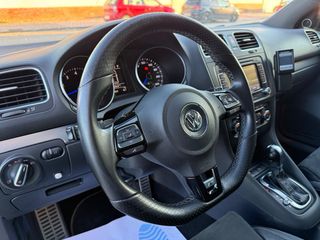 Volkswagen Golf VI R20 DSG Buckets 2011