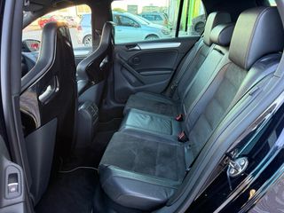 Volkswagen Golf VI R20 DSG Buckets 2011