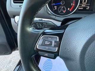 Volkswagen Golf VI R20 DSG Buckets 2011