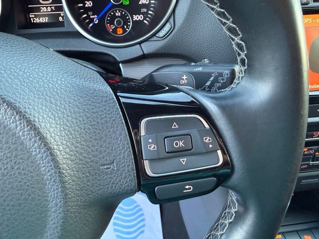 Volkswagen Golf VI R20 DSG Buckets 2011