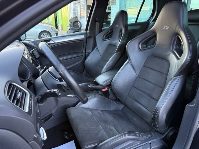 Volkswagen Golf VI R20 DSG Buckets 2011