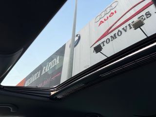 Volkswagen Golf VI R20 DSG Buckets 2011