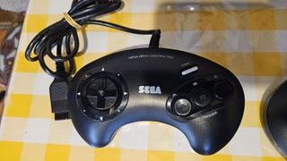 Sega Mega Drive II + 2 mandos + KLAX