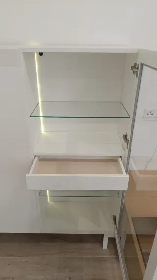 Muebles de salón madera y cristal