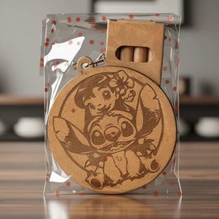 Llavero madera para colorear personalizados.