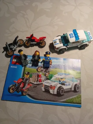 Lego City Policía y Ladrones 60042