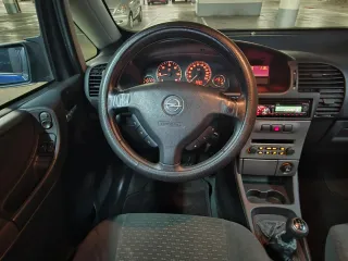 Opel Zafira 2003