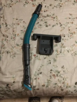 Tubo y soporte aspiradora conga