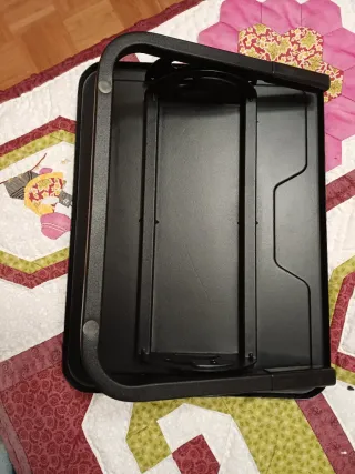 Reposapiés para escritorio