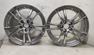 Juego Llanta de 17 pulgadas de Mercedes Vito 5X112