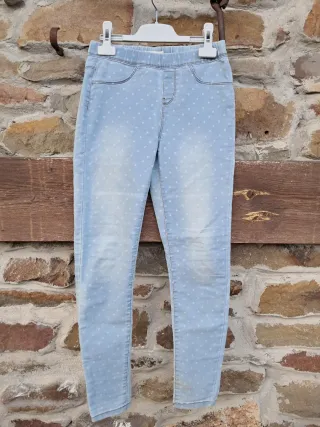 Lote de pantalones (9). Estos, mas otro anuncio.