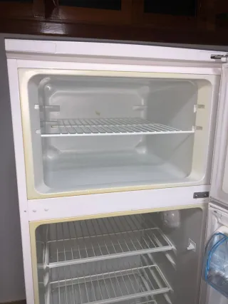 Frigorífico Beko 1,45m