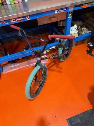 Bicicleta BMX