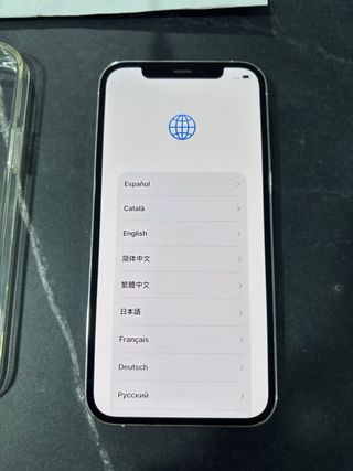 iPhone 12 Pro 128GB + 2 fundas + caja + cable