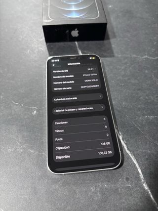 iPhone 12 Pro 128GB + 2 fundas + caja + cable