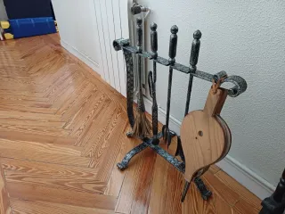 Set de útiles para chimenea con soporte