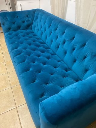 *Negociable* Sofá azul de terciopelo
