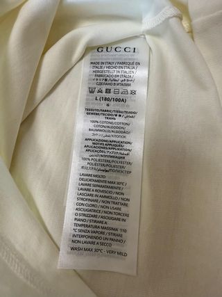 Camiseta Gucci Blanca con Logo Multicolor