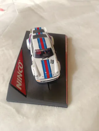 Porsche 911 Martini Racing Slot car 1:32