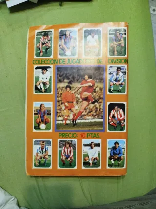 Álbum Fútbol Campeonato de Liga 1976/77 completo