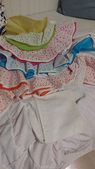 Traje Flamenca Blanco perforado volantes color T42