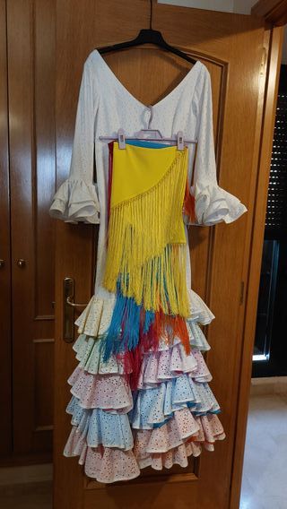 Traje Flamenca Blanco perforado volantes color T42